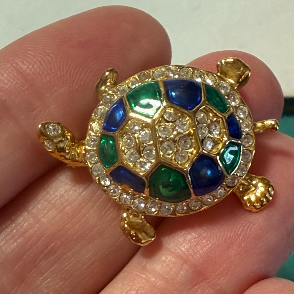 Vintage Gold Tone Enamel & Rhinestone Turtle Brooch Pin - Picture 10 of 11